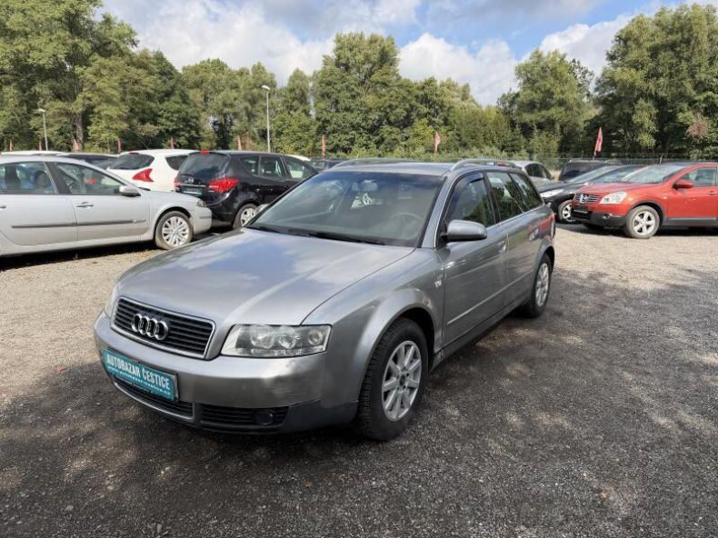 Audi A4 - hlavní foto