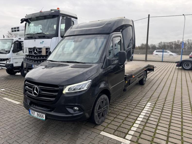 Mercedes Sprinter - hlavní foto