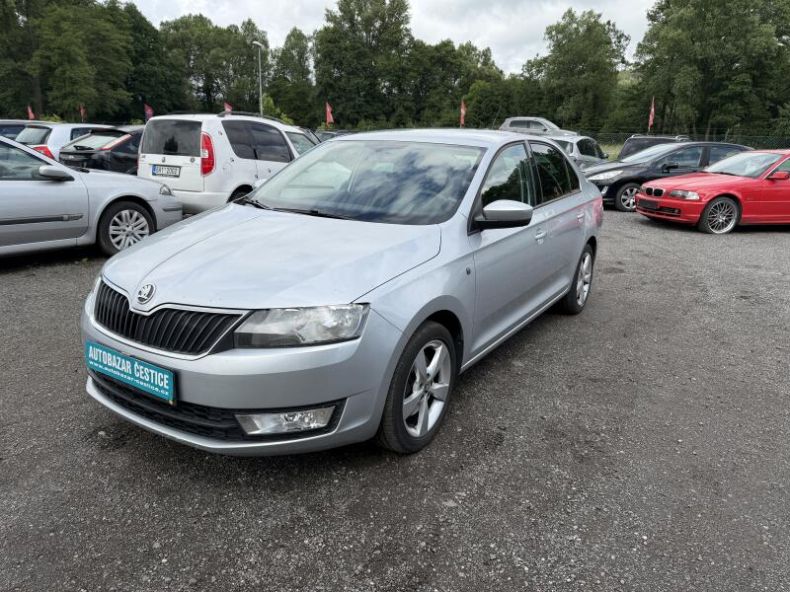 Škoda Rapid - hlavní foto