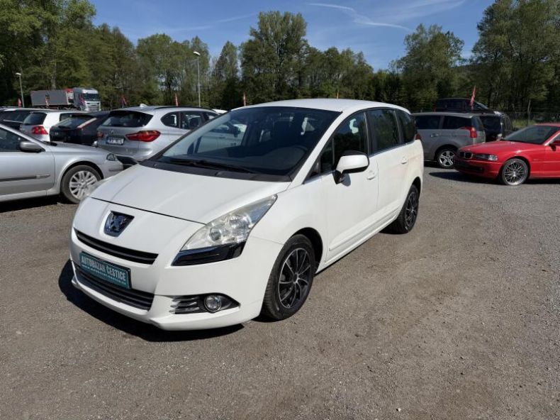 Peugeot 5008 - hlavní foto