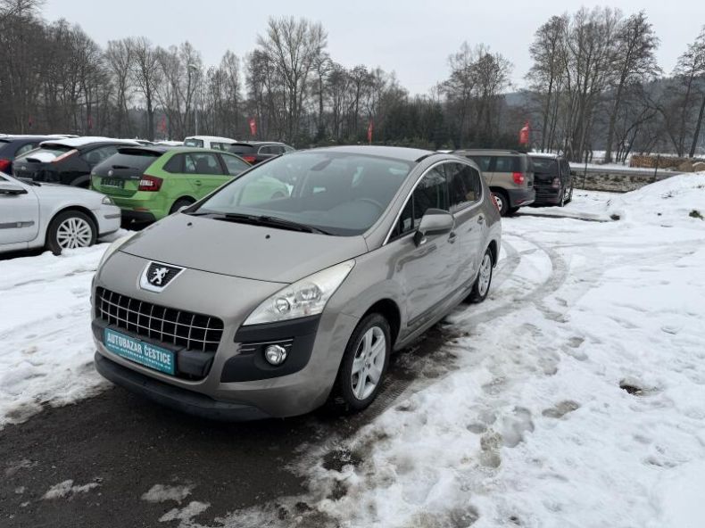 Peugeot 3008 - hlavní foto