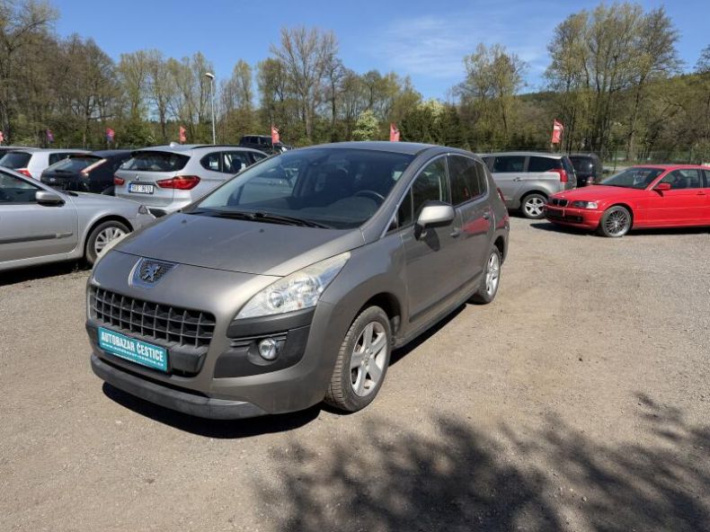 Peugeot 3008 - hlavní foto