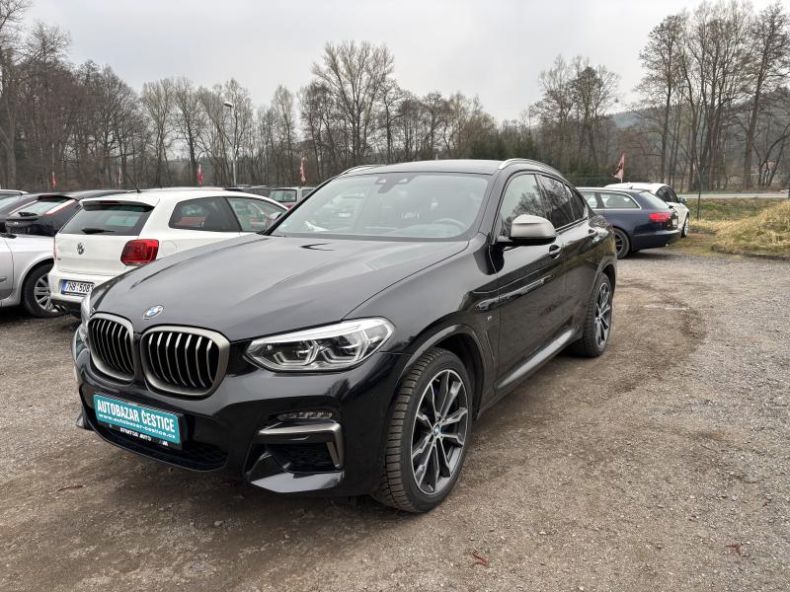 BMW X4 - hlavní fotka