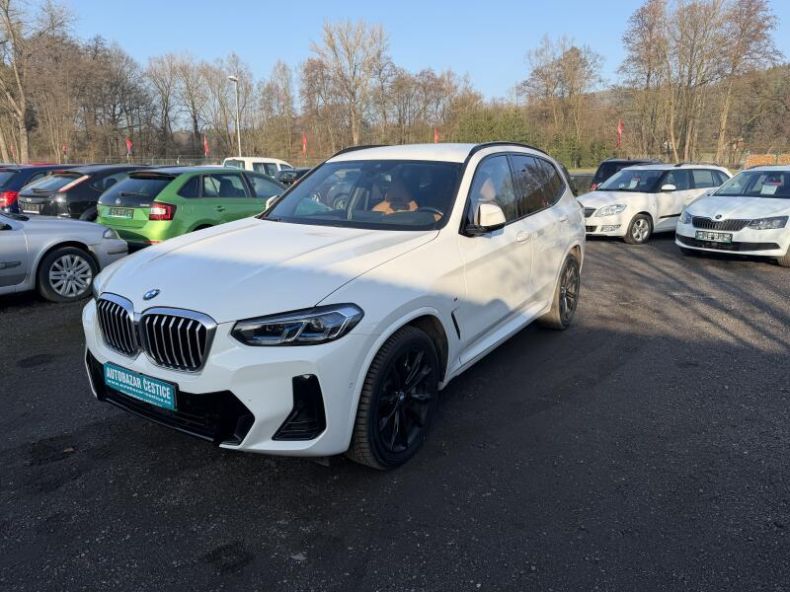 BMW X3 - hlavní foto