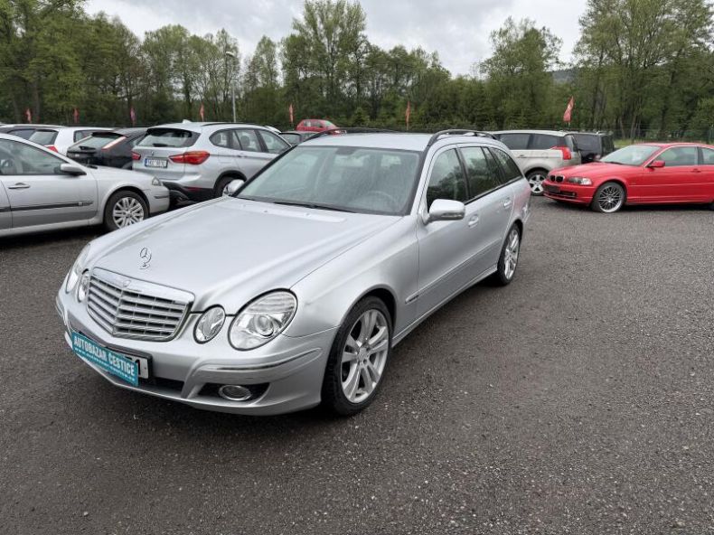 Mercedes Třída E - hlavní foto