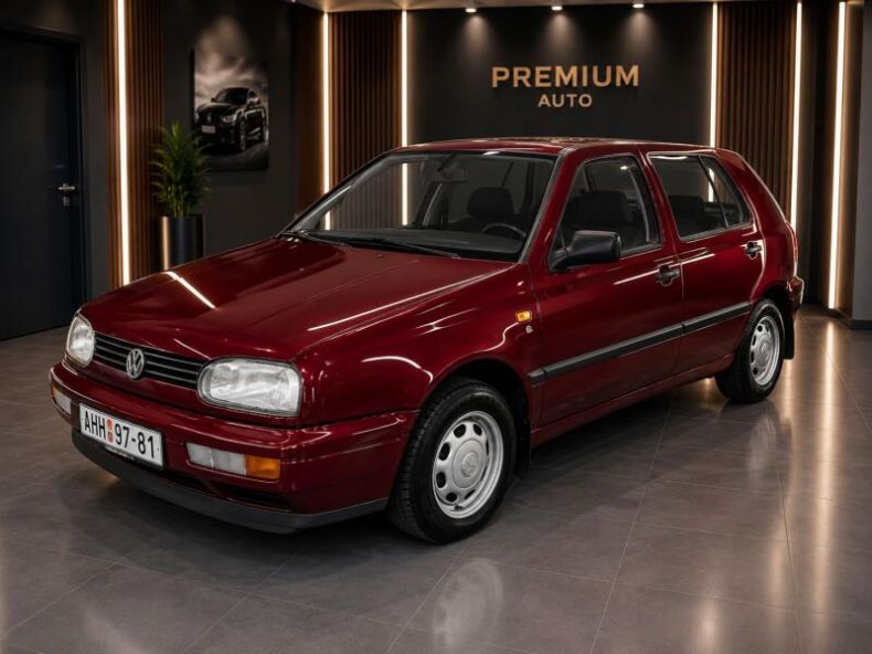 Volkswagen Golf - hlavní foto