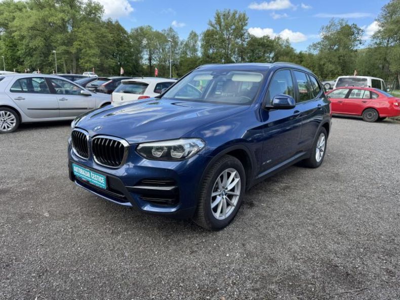 BMW X3 - hlavní foto