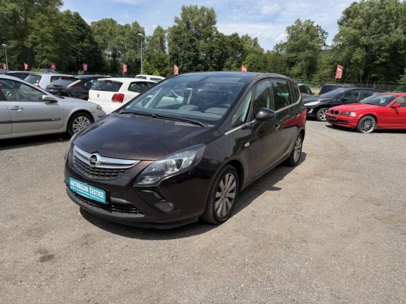 Opel Zafira - hlavní foto