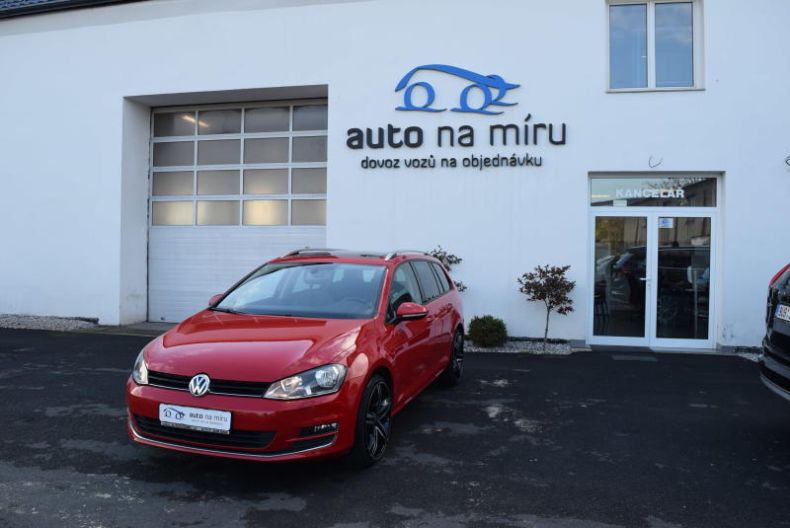 Volkswagen Golf - hlavní foto