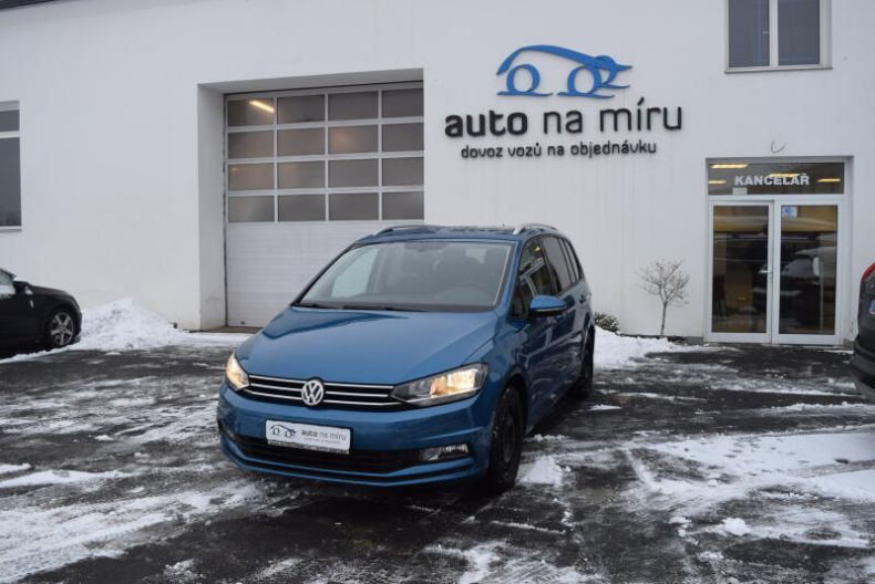 Volkswagen Touran - hlavní fotka