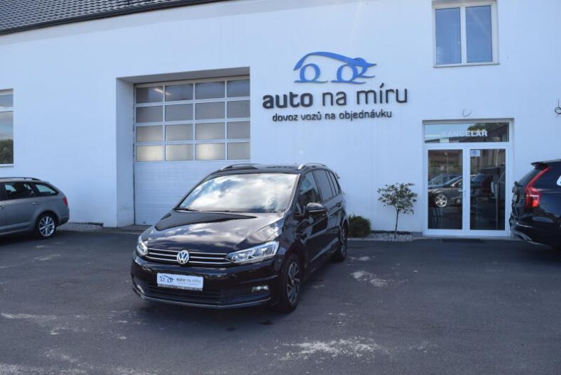 Volkswagen Touran - hlavní foto