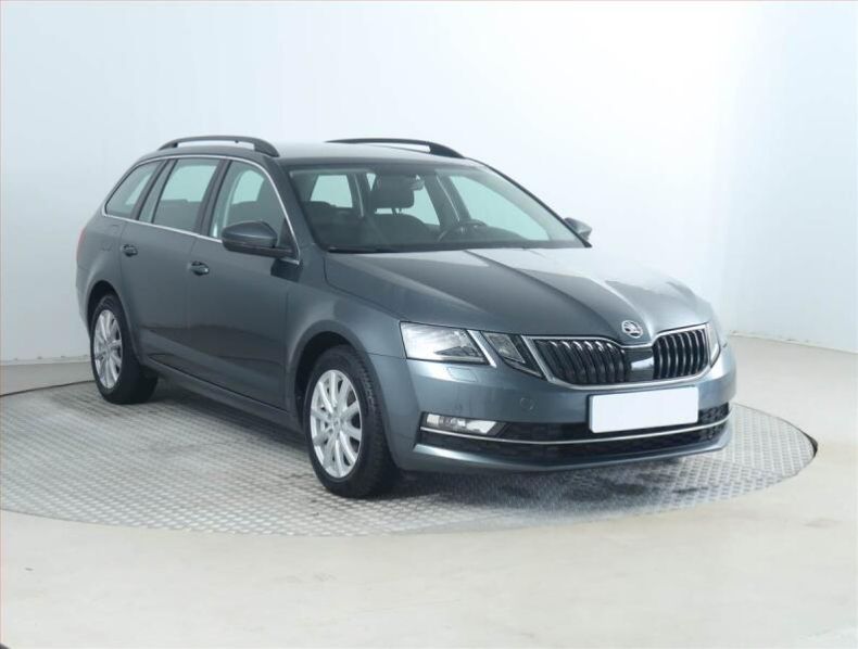 Škoda Octavia - hlavní foto