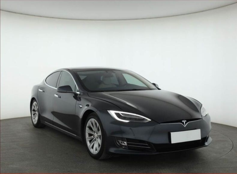 Tesla S-type - hlavní fotka inzerátu