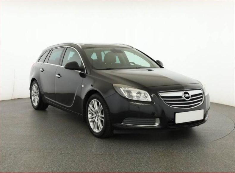 Opel Insignia - hlavní fotka inzerátu