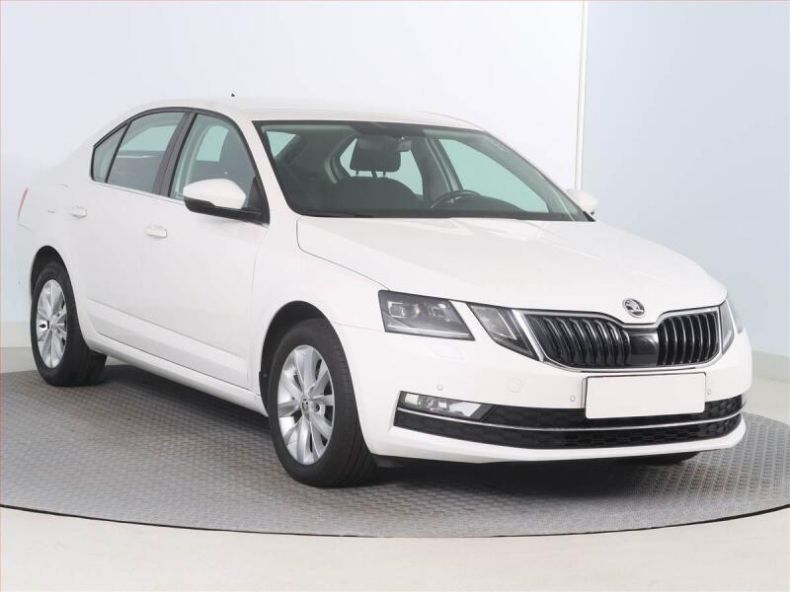 Škoda Octavia - hlavní foto