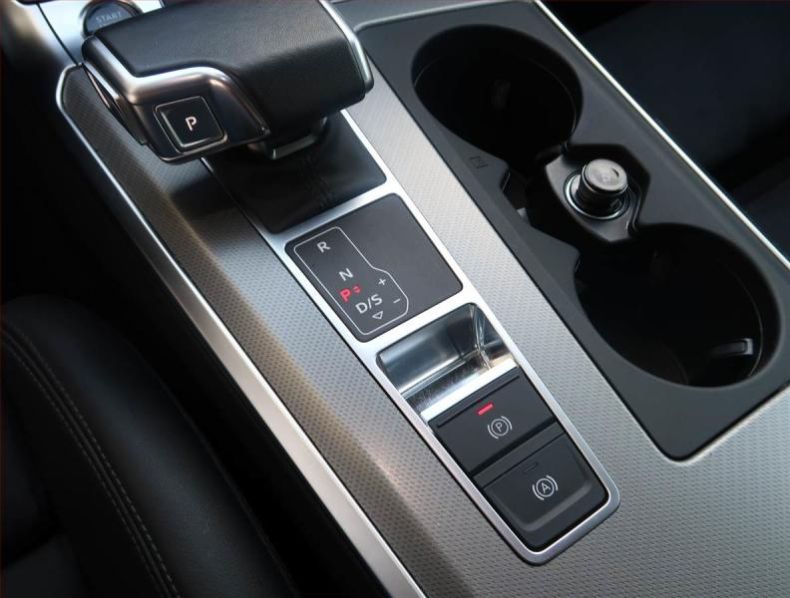 Audi A6 - hlavní fotka