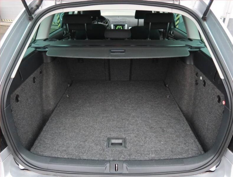 Škoda Octavia - hlavní fotka