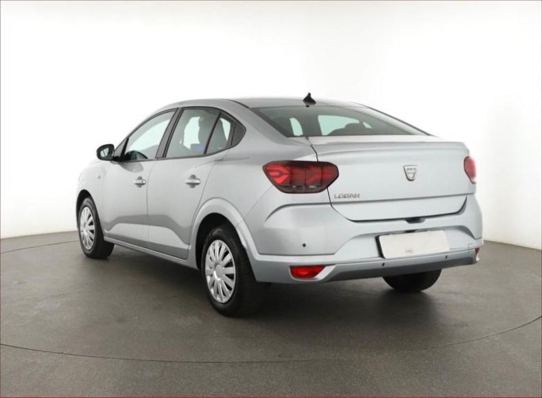 Dacia Logan - hlavní fotka