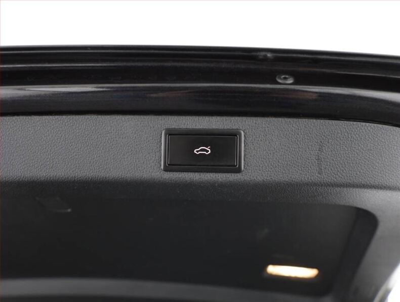 Škoda Superb - hlavní fotka