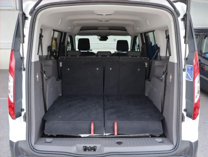 Ford Transit - hlavní fotka