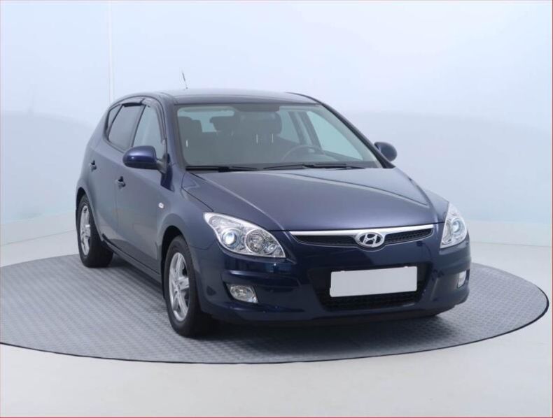 Hyundai i30 - hlavní foto