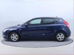 Hyundai i30 - fotka číslo 2