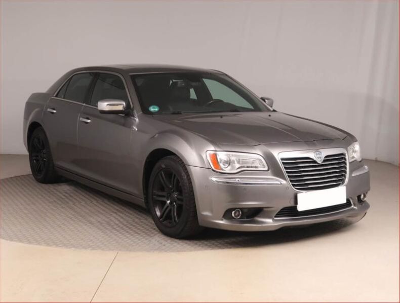 Lancia Thema - hlavní fotka inzerátu