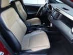 Toyota RAV 4 - fotka číslo 8
