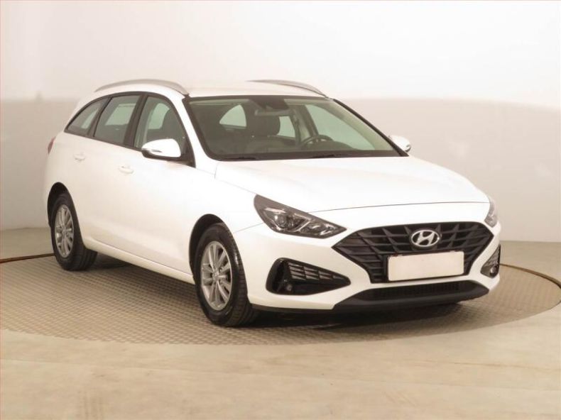 Hyundai i30 - hlavní foto