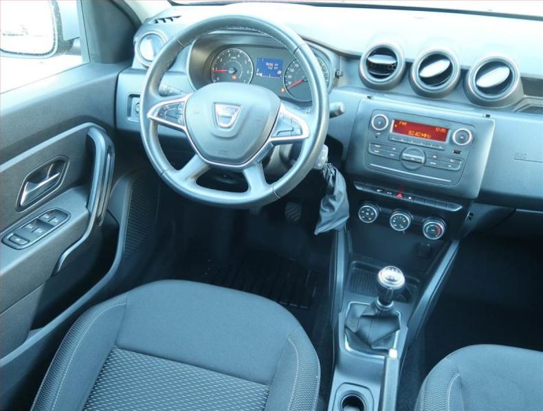 Dacia Duster - hlavní fotka