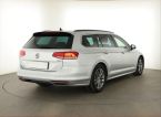 Volkswagen Passat - fotka číslo 4