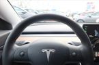 Tesla Model 3 - fotka číslo 15