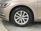 Volkswagen Passat - fotka číslo 14