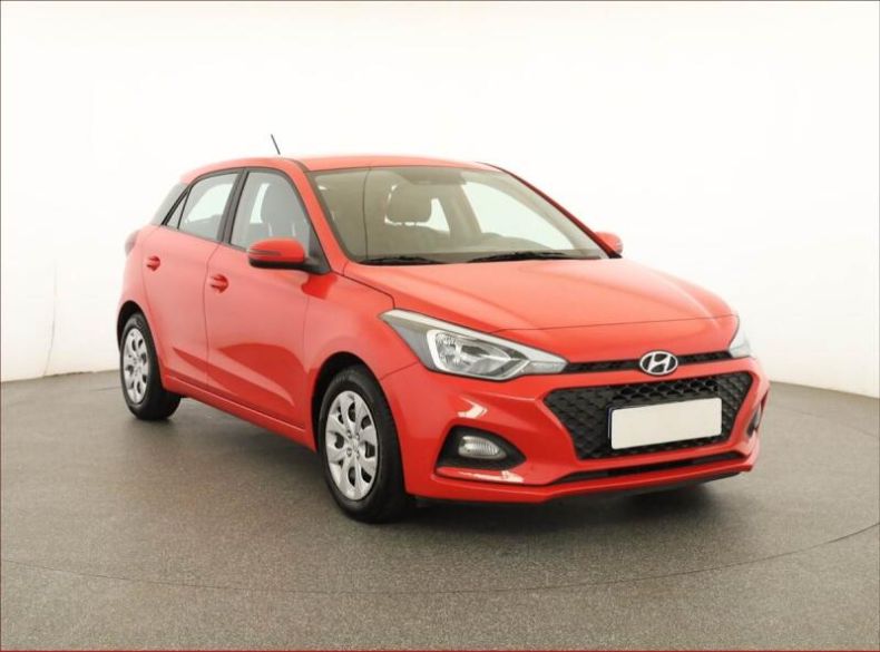 Hyundai i20 - hlavní foto