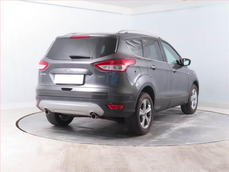 Ford Kuga - hlavní fotka