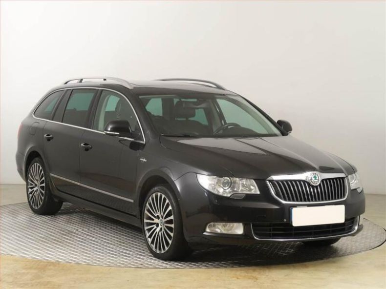 Škoda Superb - hlavní fotka inzerátu