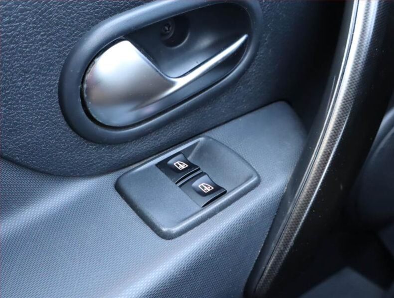 Dacia Logan - hlavní fotka