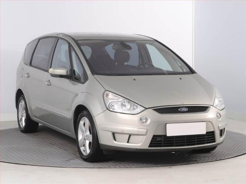 Ford S-MAX - hlavní fotka inzerátu