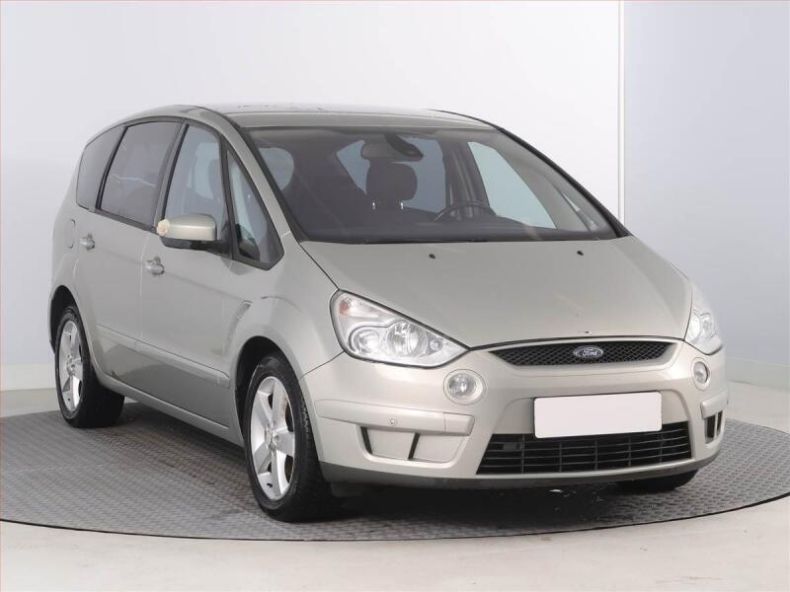 Ford S-MAX - hlavní fotka inzerátu