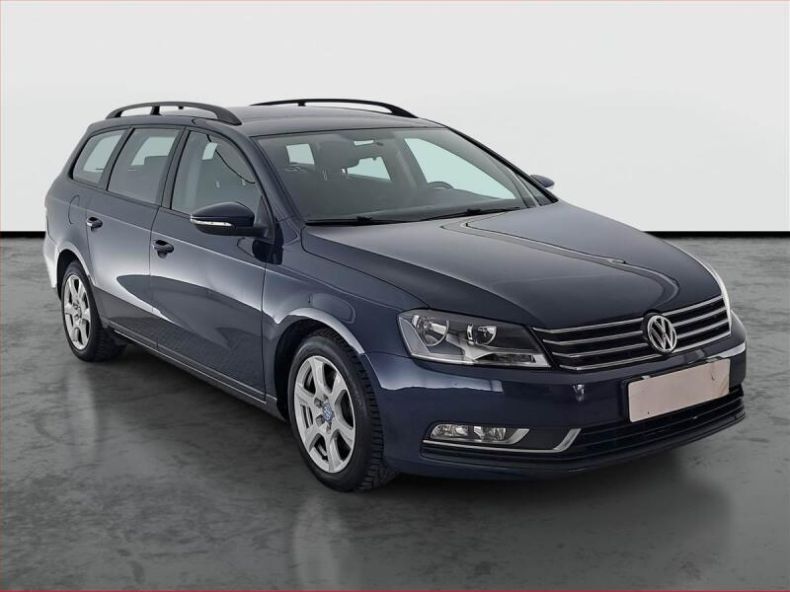 Volkswagen Passat - hlavní fotka inzerátu