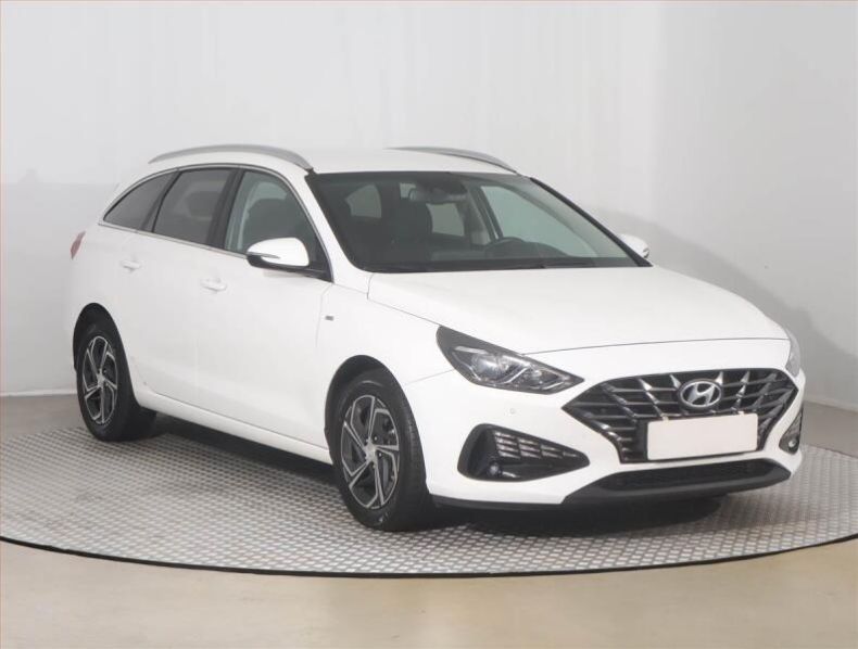 Hyundai i30 - hlavní foto