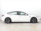 Tesla Model 3 - fotka číslo 5