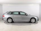 Škoda Superb - fotka číslo 5
