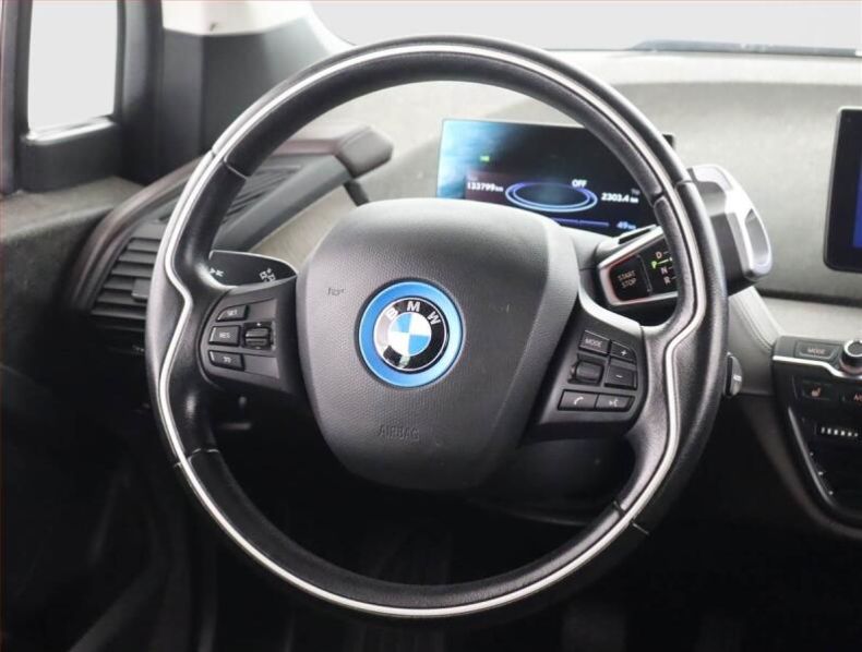 BMW i3 - hlavní fotka