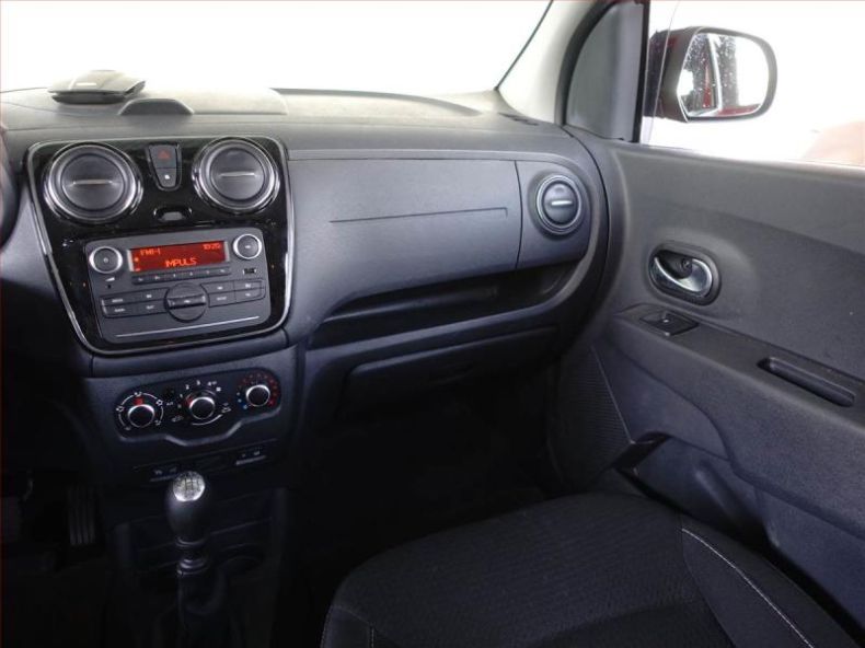 Dacia Lodgy - hlavní fotka