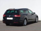 Volkswagen Passat - fotka číslo 4