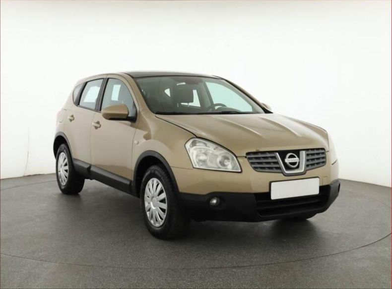 Nissan Qashqai - hlavní fotka inzerátu