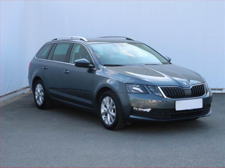 Škoda Octavia - hlavní foto