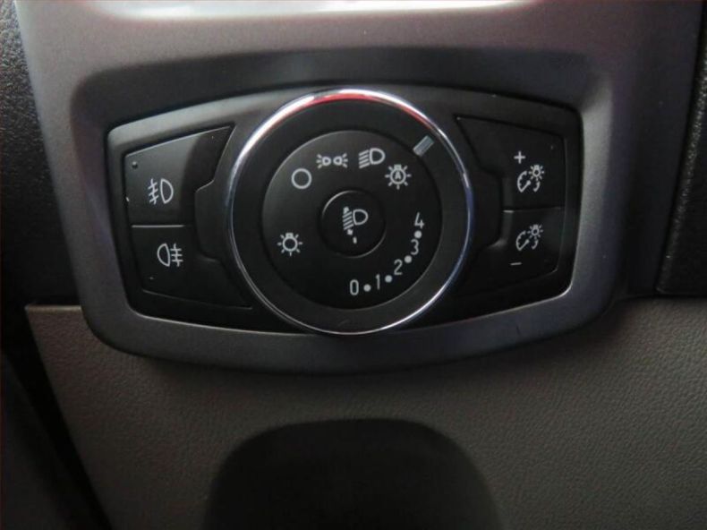Ford Tourneo - hlavní fotka