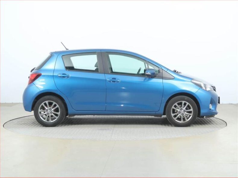 Toyota Yaris - hlavní fotka